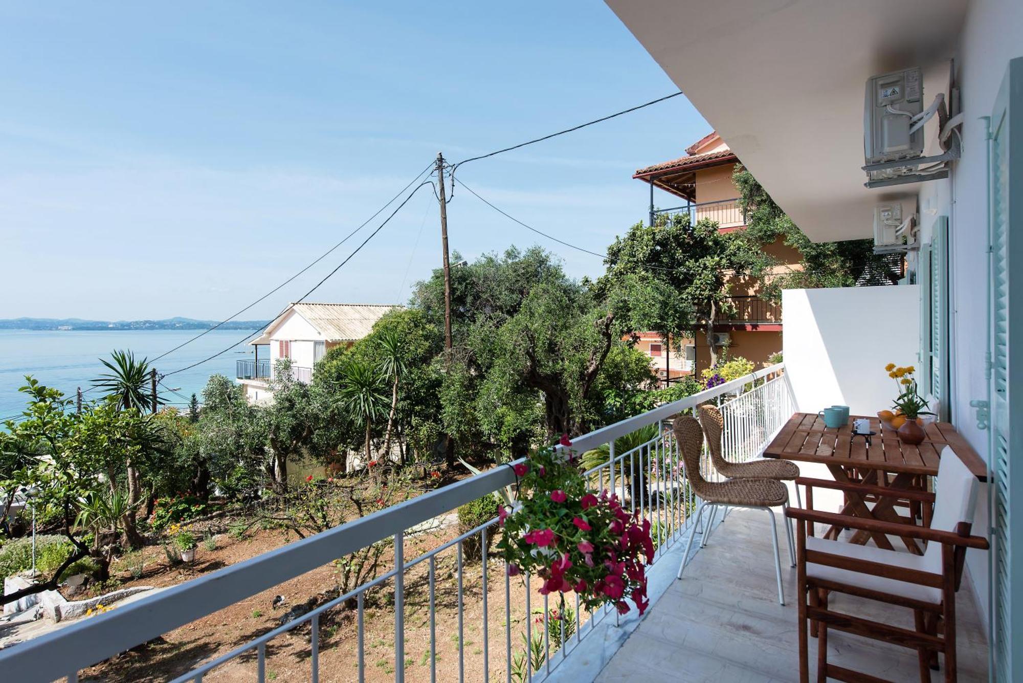 Reana Elegant Apartments By Konnect, Barbati Exterior photo